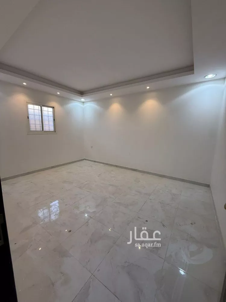 شقة للبيع في شارع طياش, حي عكاظ, مدينة الرياض, منطقة الرياض صورة 3