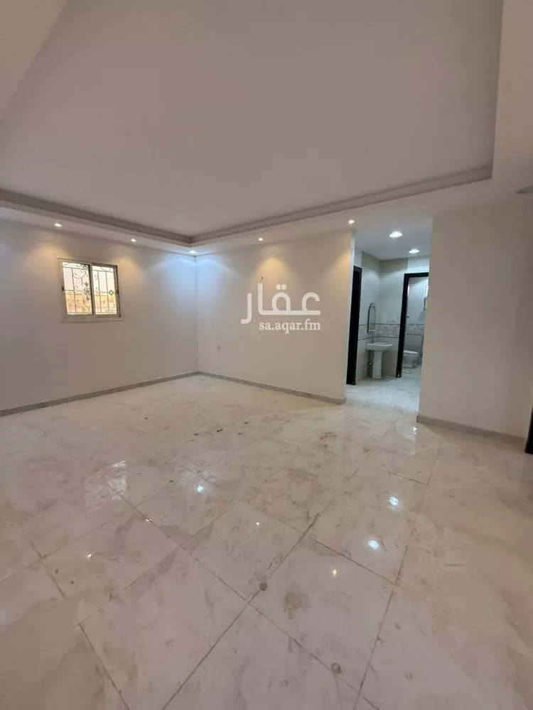 شقة للبيع في شارع طياش, حي عكاظ, مدينة الرياض, منطقة الرياض صورة 5