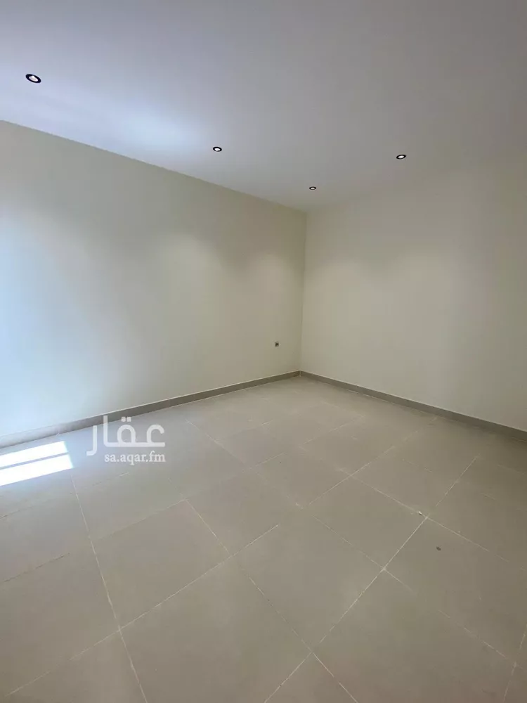 شقة للبيع في شارع ابن عبدالكريم, حي السويدي, مدينة الرياض, منطقة الرياض صورة 3