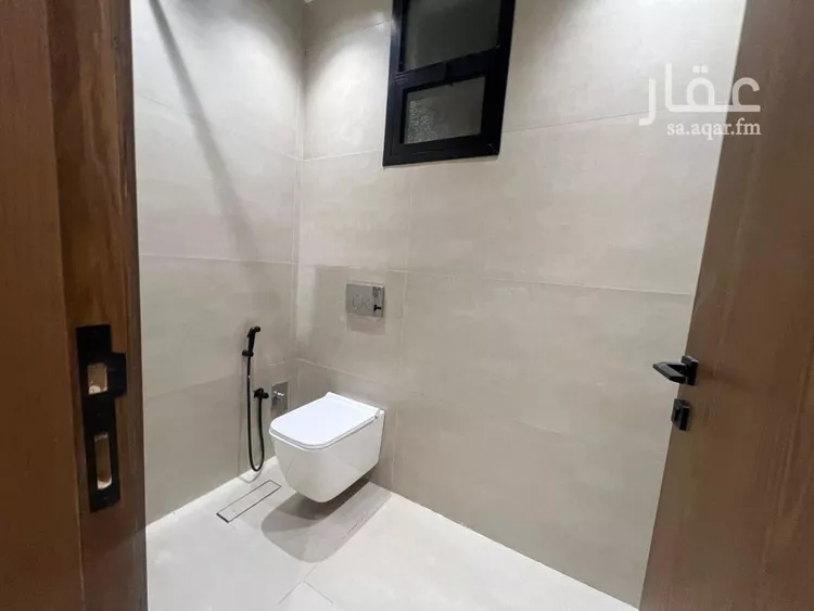 Floor for Sale in Riyadh Okaz