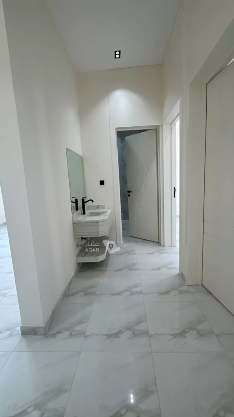 شقة للبيع في شارع زينب الثقفية, حي العوالي, مدينة الرياض, منطقة الرياض 4