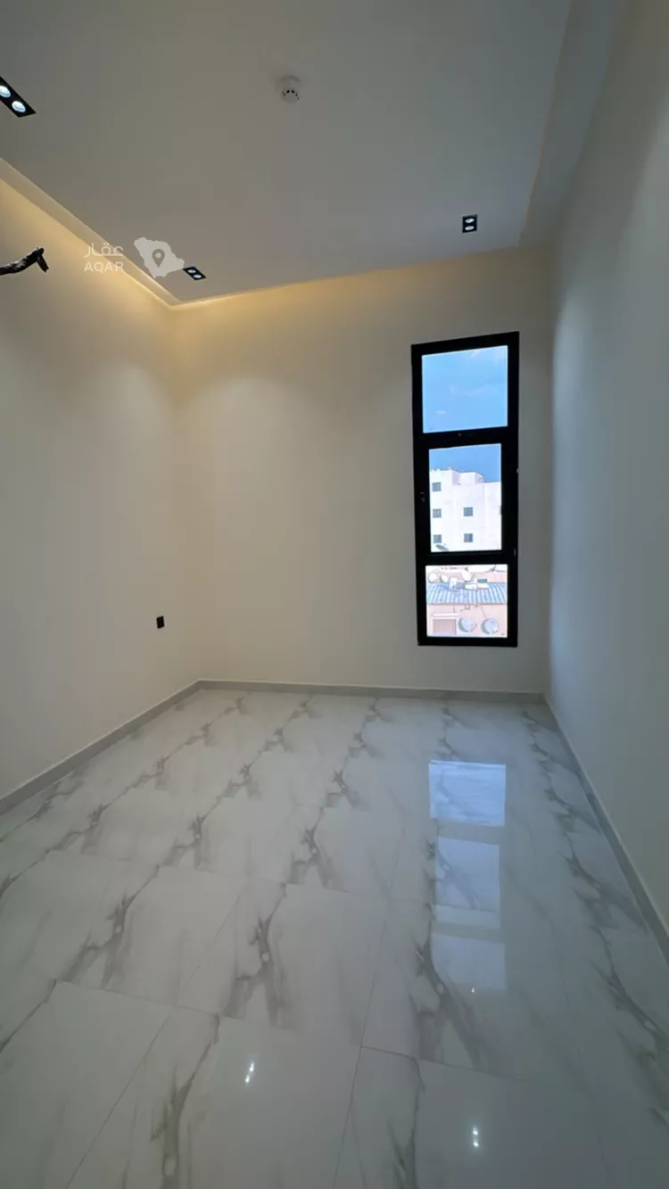 شقة للبيع في شارع زينب الثقفية, حي العوالي, مدينة الرياض, منطقة الرياض 9