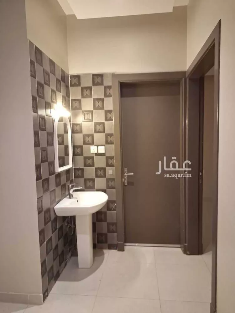 شقة للإيجار في شارع سديرة, حي عكاظ, مدينة الرياض, منطقة الرياض صورة 5