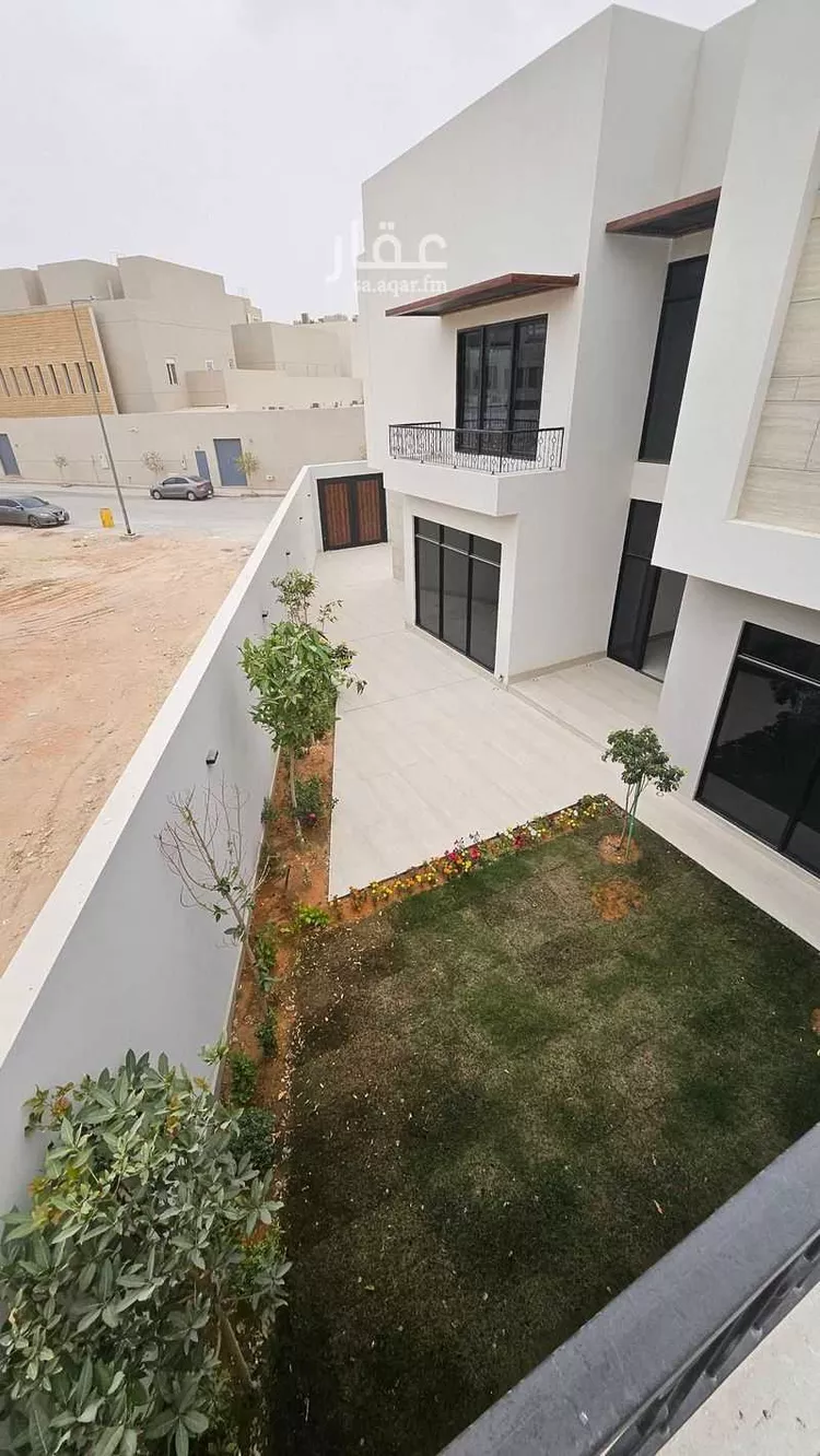 فيلا للبيع في شارع ابن أبي الفهم, حي القيروان, مدينة الرياض, منطقة الرياض 9