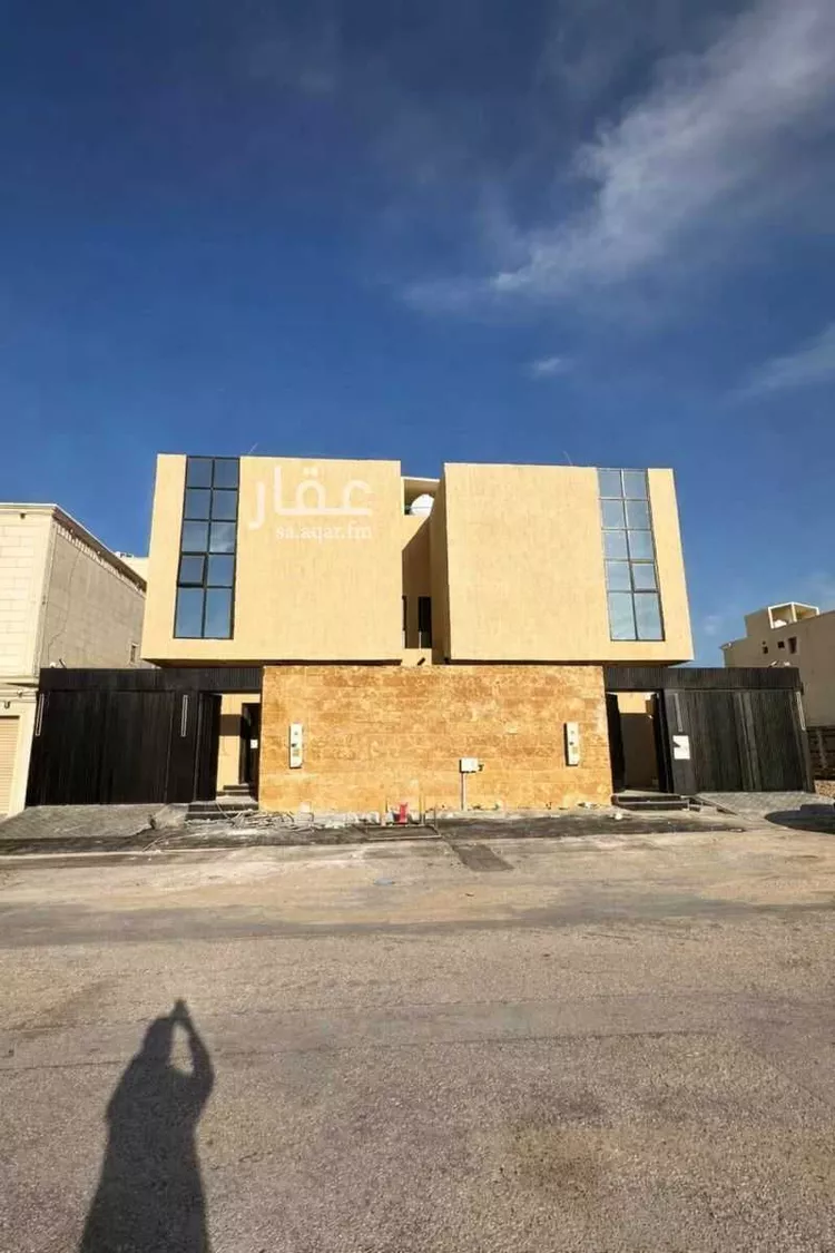 فيلا للبيع في شارع محمد الهواري ، حي جنوب الهفوف ، الهفوف‎ ، الاحساء