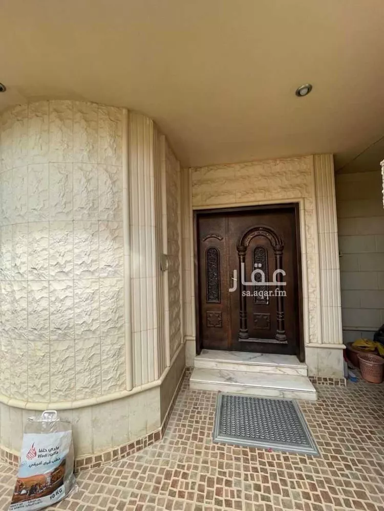 فيلا للبيع في شارع عبدالرحمن الفهري, حي التعاون, مدينة الرياض, منطقة الرياض صورة 3