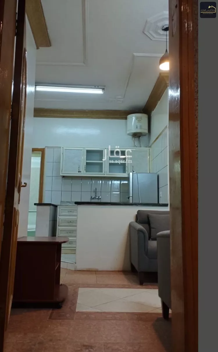 شقة للإيجار في صورة 3