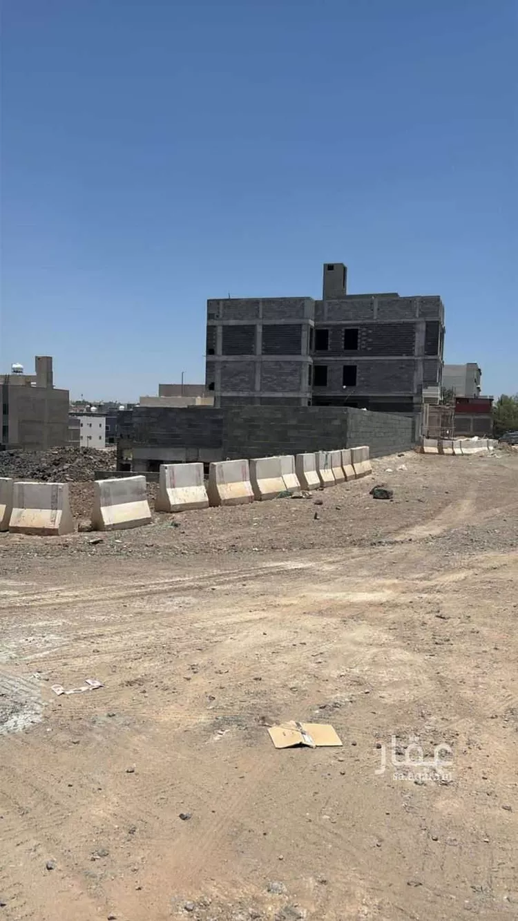 أرض للبيع في شارع حامد ابن بلال ابن الحسن ، حي السد ، المدينة المنورة ، منطقة المدينة المنورة صورة 2