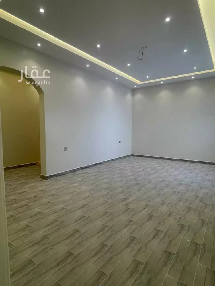 فيلا للبيع في شارع حي ج26 34, حي حي الربوة - بقيق, مدينة بقيق, المنطقة الشرقية 8