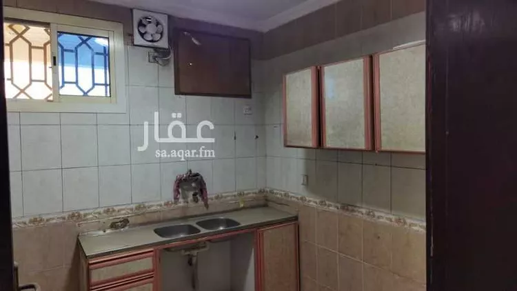 شقة للإيجار في شارع إبن أبى الحديد, حي الصفاء, مدينة جدة, منطقة مكة المكرمة صورة 5