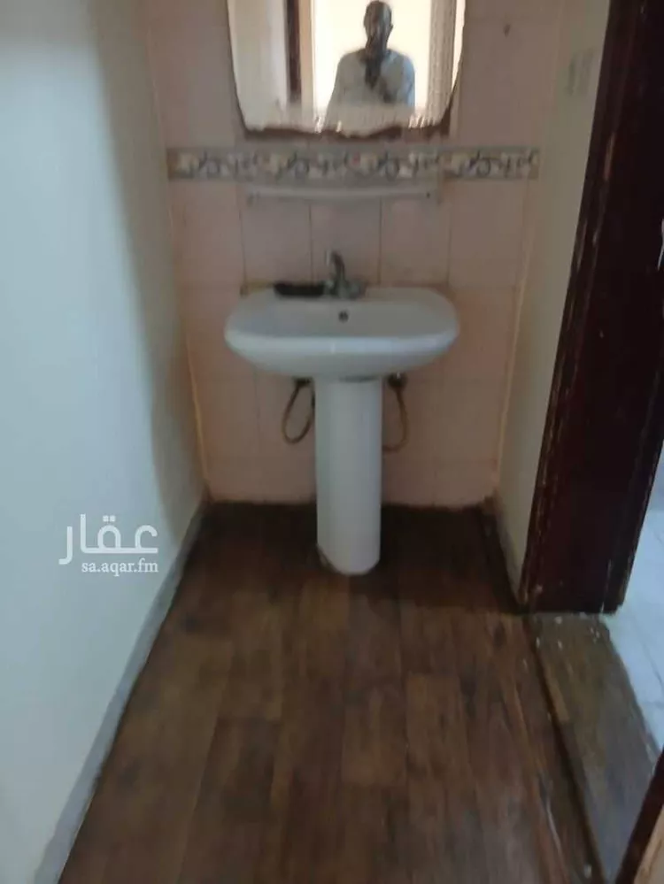شقة للإيجار في شارع إبن أبى الحديد, حي الصفاء, مدينة جدة, منطقة مكة المكرمة صورة 3