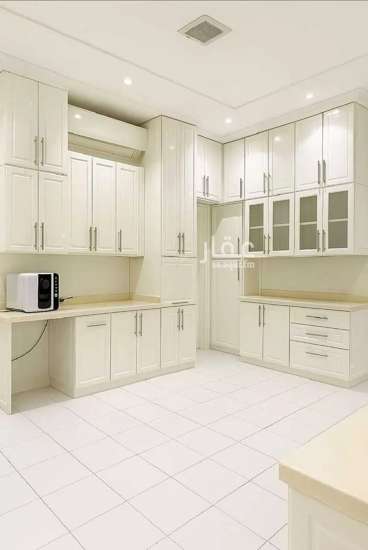 فيلا للإيجار في شارع القبيعة, حي العارض, مدينة الرياض, منطقة الرياض صورة 4