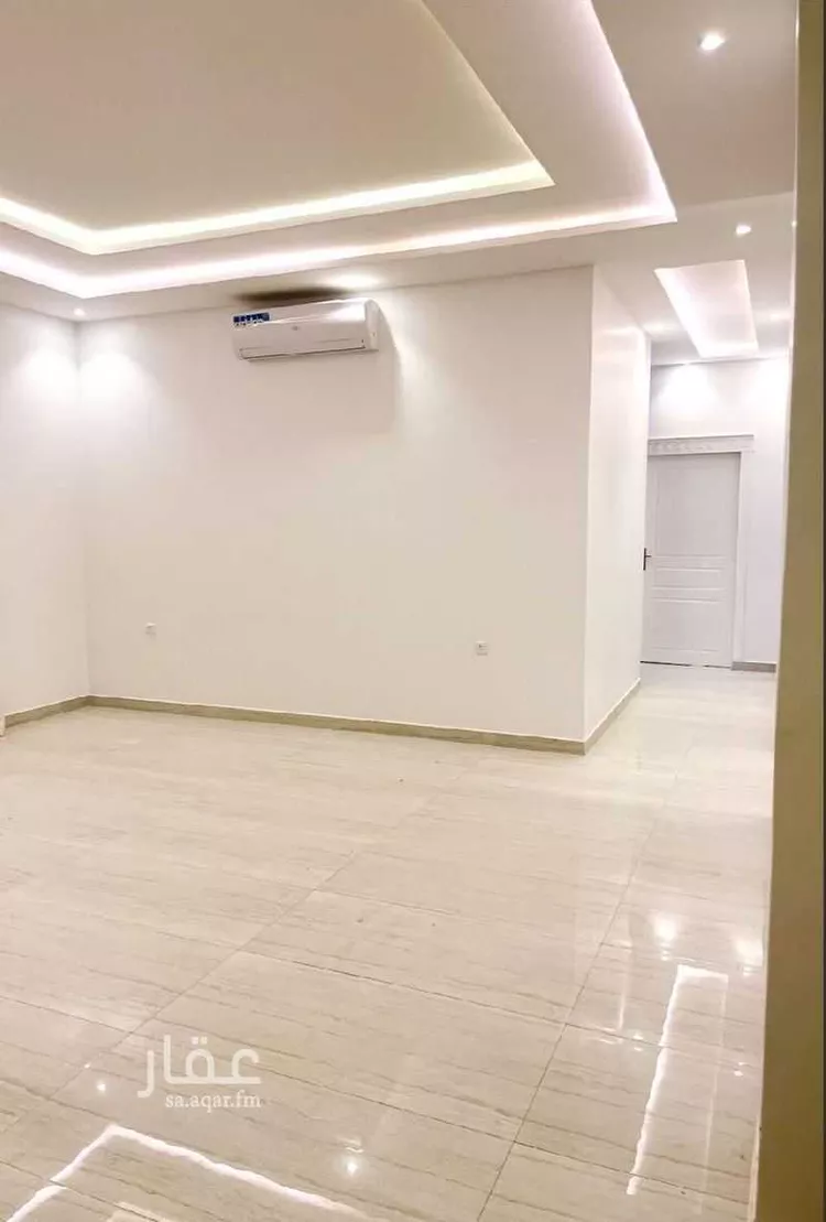 فيلا للإيجار في شارع القبيعة, حي العارض, مدينة الرياض, منطقة الرياض صورة 2