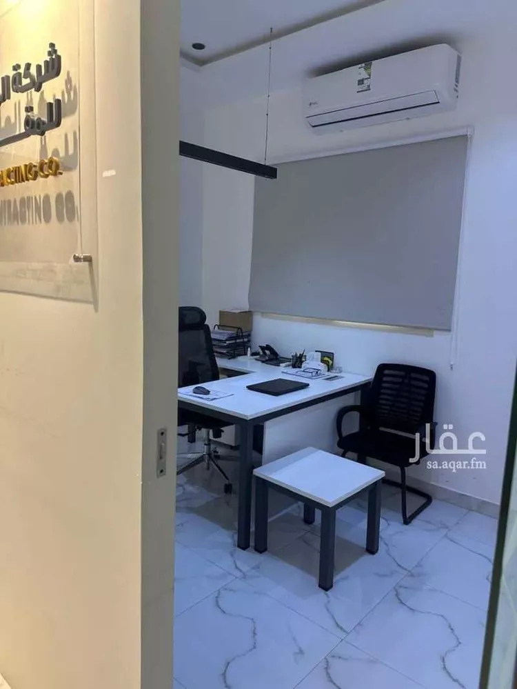 مكتب تجاري للإيجار في شارع حفصة بنت عمر, حي الروضة, مدينة الرياض, منطقة الرياض صورة 2