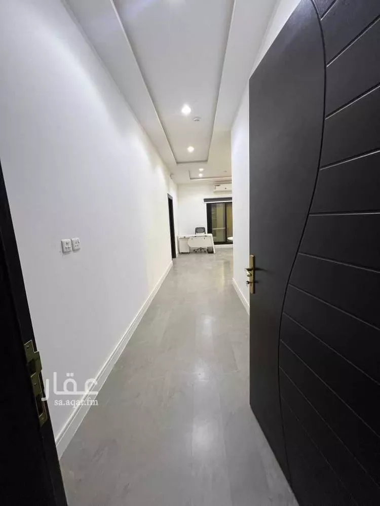 مكتب تجاري للإيجار في شارع حفصة بنت عمر, حي الروضة, مدينة الرياض, منطقة الرياض صورة 2