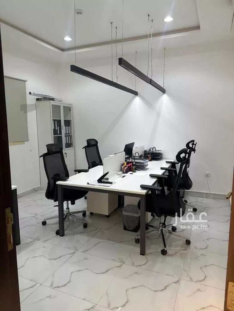 مكتب تجاري للإيجار في شارع حفصة بنت عمر, حي الروضة, مدينة الرياض, منطقة الرياض