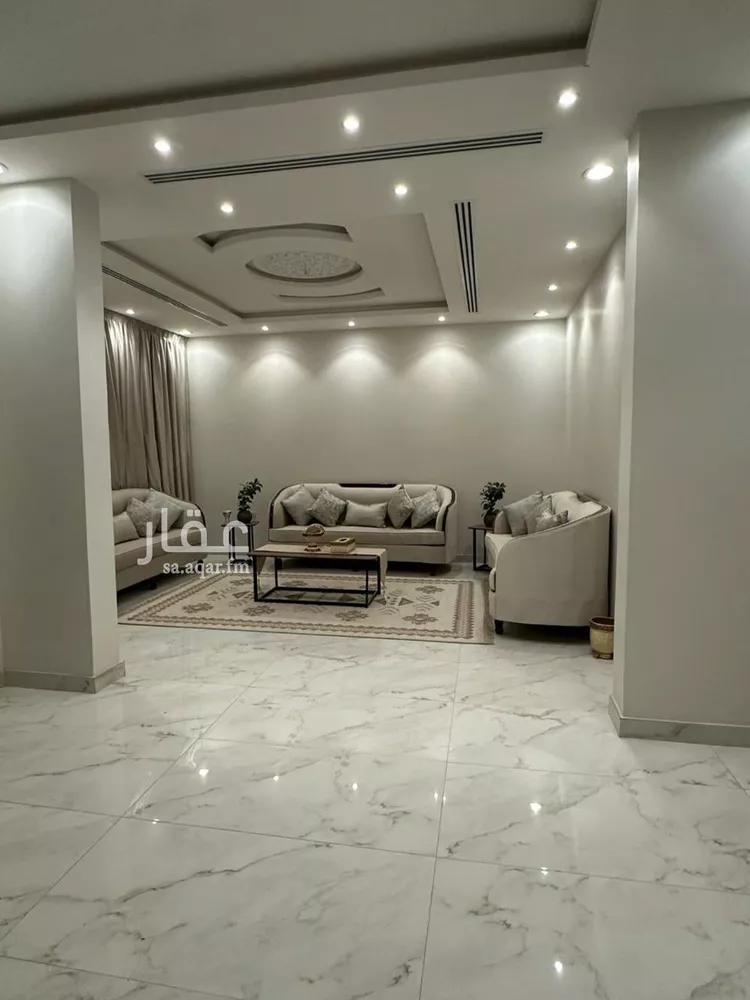 فيلا للبيع في شارع أحمد الغزالي, حي العارض, مدينة الرياض, منطقة الرياض صورة 2