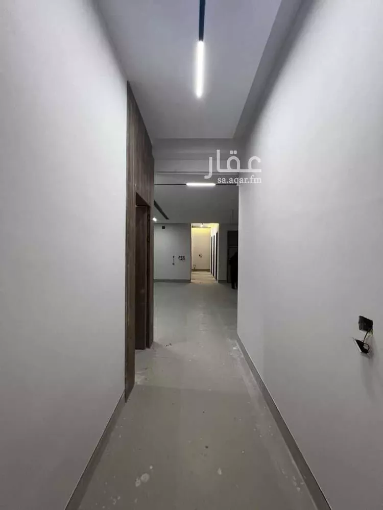 فيلا للبيع في شارع محمد حسن عواد, حي العارض, مدينة الرياض, منطقة الرياض 8
