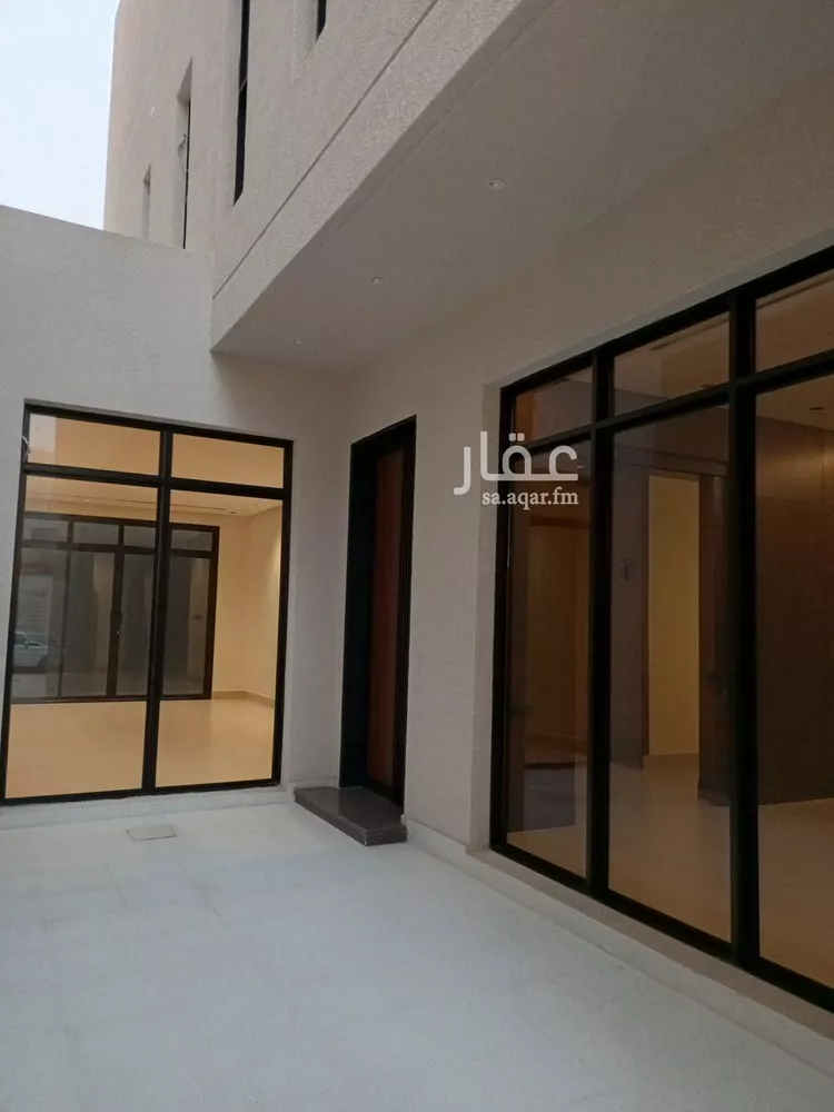 فيلا للبيع في شارع مباركة بنت عبدالقادر الطبرية, حي النرجس, مدينة الرياض, منطقة الرياض صورة 2