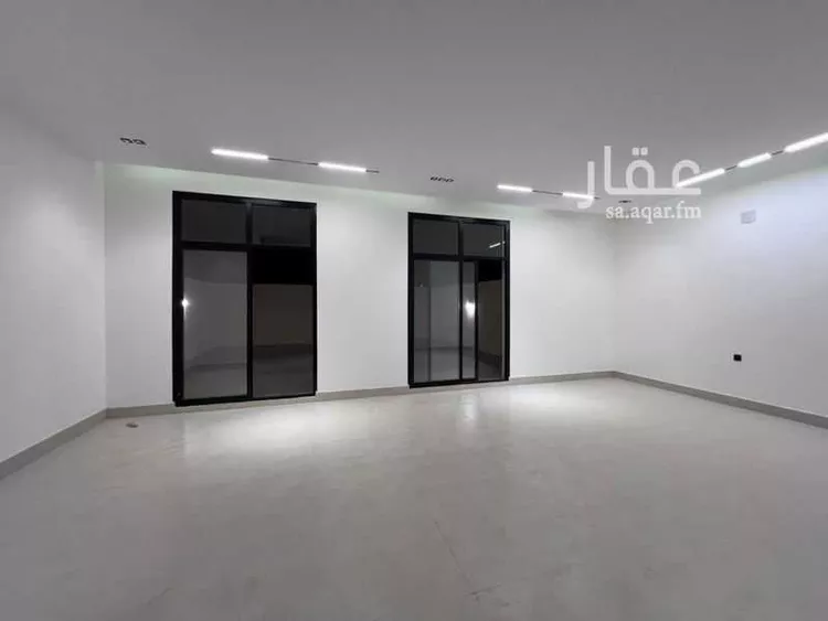 فيلا للبيع في شارع محمد بن عيسي, حي النرجس, مدينة الرياض, منطقة الرياض 11