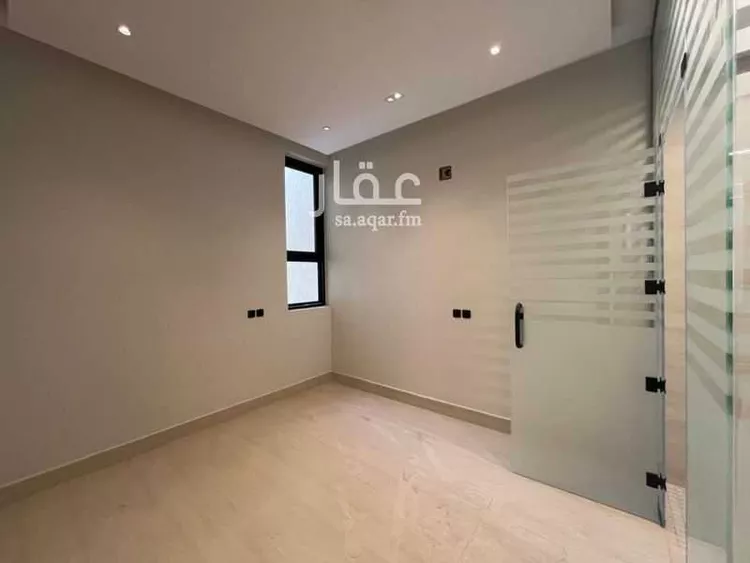 فيلا للبيع في شارع أبي الفرج المبارك, حي العارض, مدينة الرياض, منطقة الرياض صورة 2