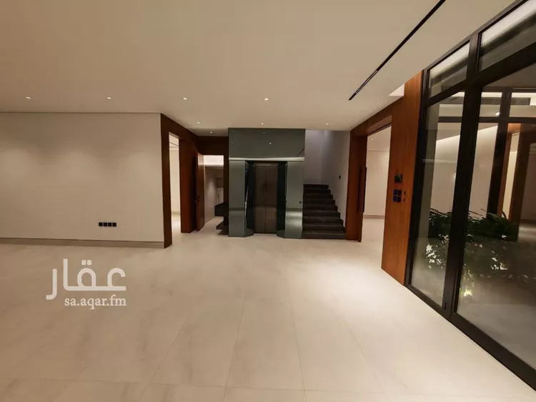 فيلا للبيع في شارع نجم الدين أبي حامد, حي النرجس, مدينة الرياض, منطقة الرياض صورة 2