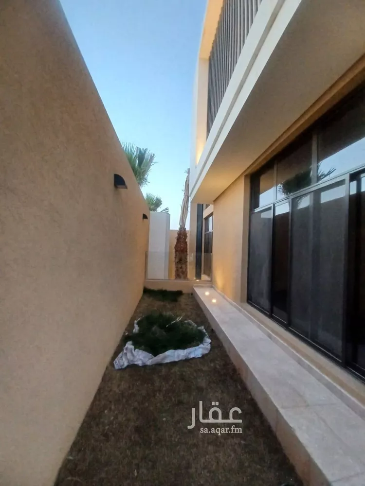 فيلا للبيع في شارع محمد بن علي الكيلاني, حي العارض, مدينة الرياض, منطقة الرياض صورة 5