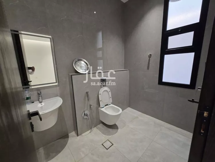 Floor for Sale in Riyadh Al Munsiyah صورة 2