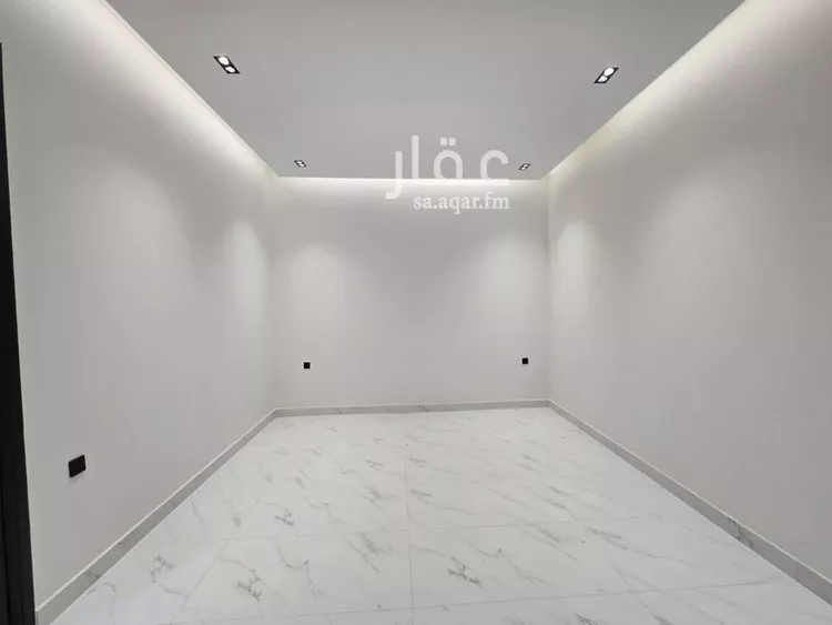 دور للبيع في شارع التعدين, حي المونسية, مدينة الرياض, منطقة الرياض صورة 4