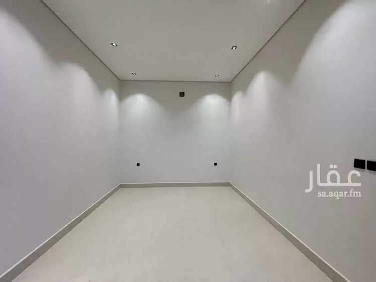 فيلا للبيع في شارع أحمد بن عبدالله البرقي, حي العارض, مدينة الرياض, منطقة الرياض صورة 2