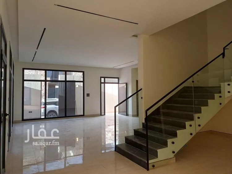 فيلا للبيع في شارع سليمان الصقلي, حي النرجس, مدينة الرياض, منطقة الرياض صورة 2