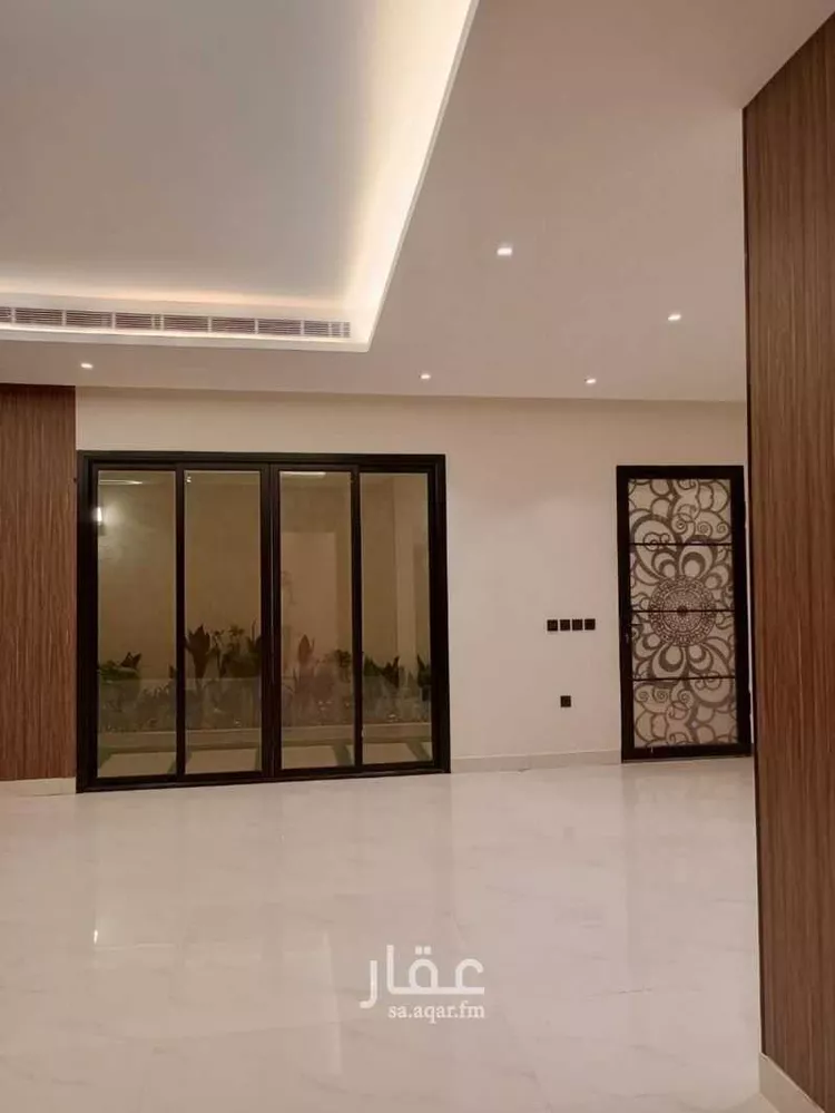 فيلا للبيع في شارع أحمد بن عبدالله البرقي, حي العارض, مدينة الرياض, منطقة الرياض صورة 3