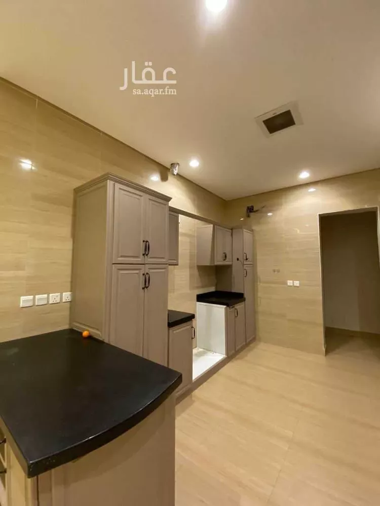 شقة للبيع في شارع وادي البطحاء, حي الملقا, مدينة الرياض, منطقة الرياض 7