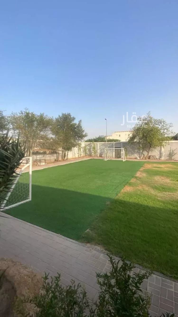 استراحة للبيع في شارع 6993230, حي المنتزه, مدينة بقيق, المنطقة الشرقية 14