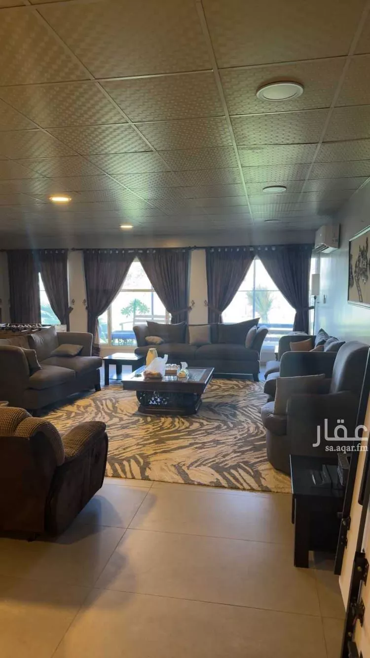 استراحة للبيع في شارع 6993230, حي المنتزه, مدينة بقيق, المنطقة الشرقية 8