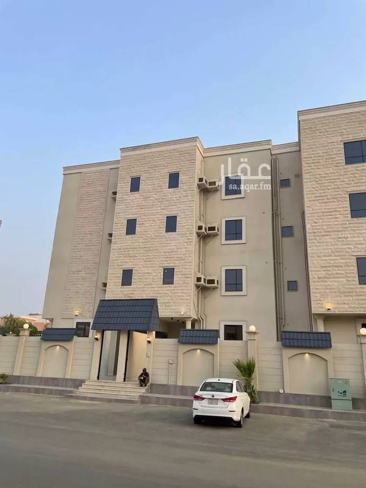 عمارة للإيجار في شارع الامير عبد المجيد بن عبد العزيز, حي الشاطئ, مدينة جازان, منطقة جازان صورة 2