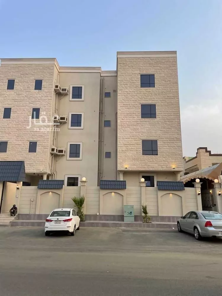 عمارة للإيجار في شارع الامير عبد المجيد بن عبد العزيز, حي الشاطئ, مدينة جازان, منطقة جازان