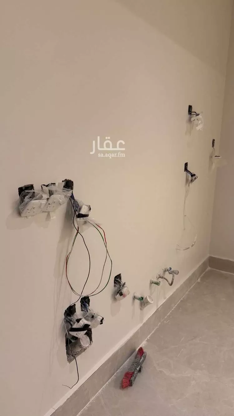 فيلا للإيجار في شارع البطاني الشرقي, حي الحمراء, مدينة الرياض, منطقة الرياض صورة 3