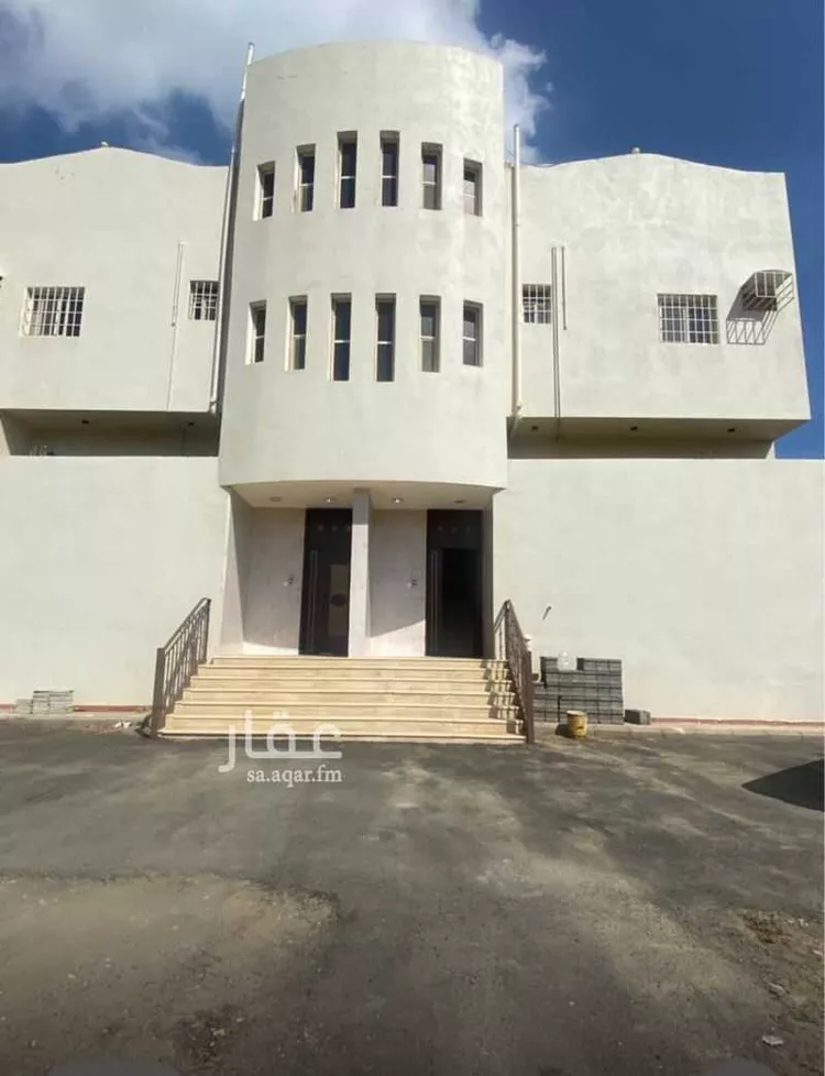 عمارة للبيع في شارع ابن سعيد المغربي ، حي المعمورة ، خميس مشيط ، خميس مشيط صورة 2