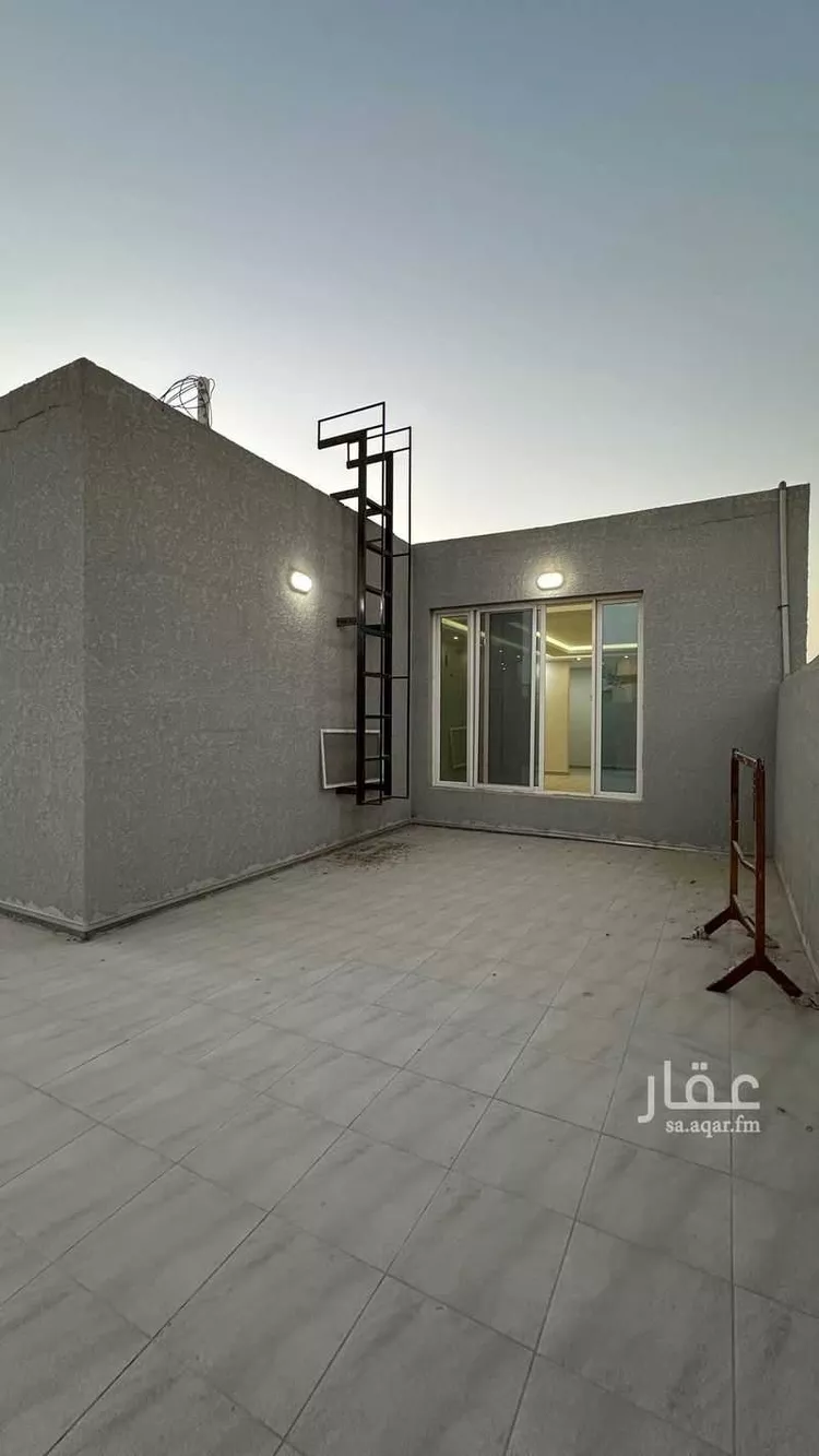 فيلا للإيجار في شارع الحويلات, حي ضاحية الملك فهد, مدينة الدمام, المنطقة الشرقية 8