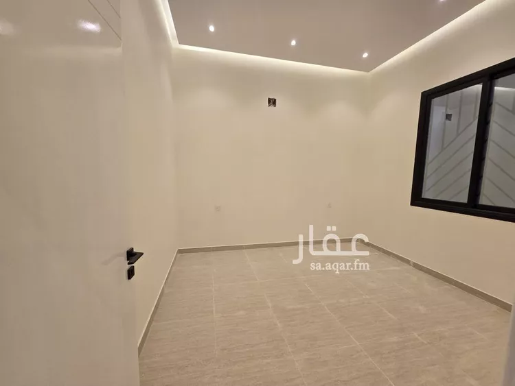 فيلا للبيع في شارع الشيخ عبدالعزيز بن محمد بن علي, حي الزهرة, مدينة الرياض, منطقة الرياض صورة 4