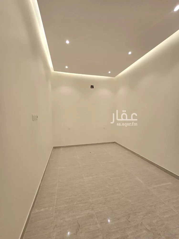 فيلا للبيع في شارع الشيخ عبدالعزيز بن محمد بن علي, حي الزهرة, مدينة الرياض, منطقة الرياض صورة 3