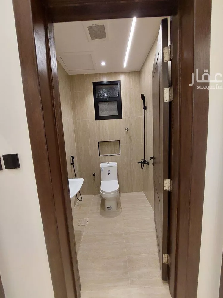فيلا للبيع في شارع عبدالرحمن الداخل, حي طويق, مدينة الرياض, منطقة الرياض 18