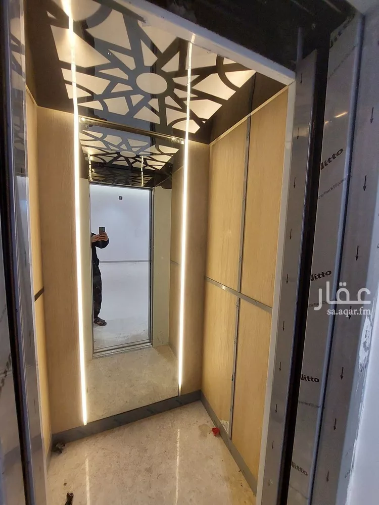 فيلا للبيع في شارع خديجة بنت خويلد, حي طويق, مدينة الرياض, منطقة الرياض 23