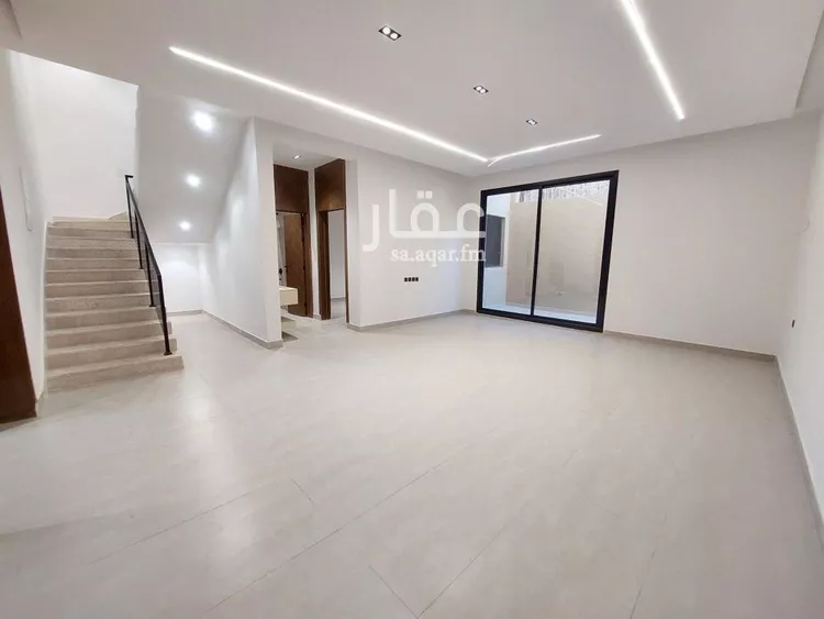 Villa for Sale in Riyadh Tuwaiq 14