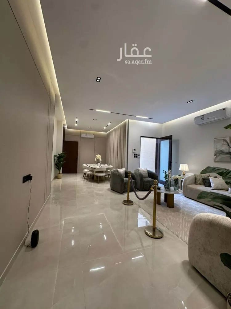 Floor for Sale in Riyadh Okaz 10
