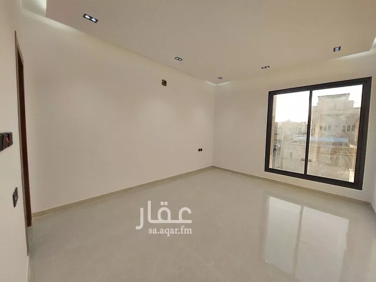 فيلا للبيع في شارع خديجة بنت خويلد, حي طويق, مدينة الرياض, منطقة الرياض 13