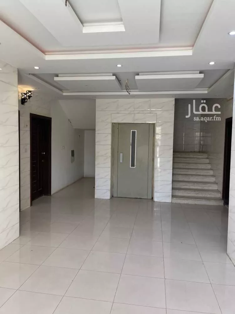 عمارة للإيجار في شارع 5960312, حي الوفاء, مدينة جدة, منطقة مكة المكرمة 8