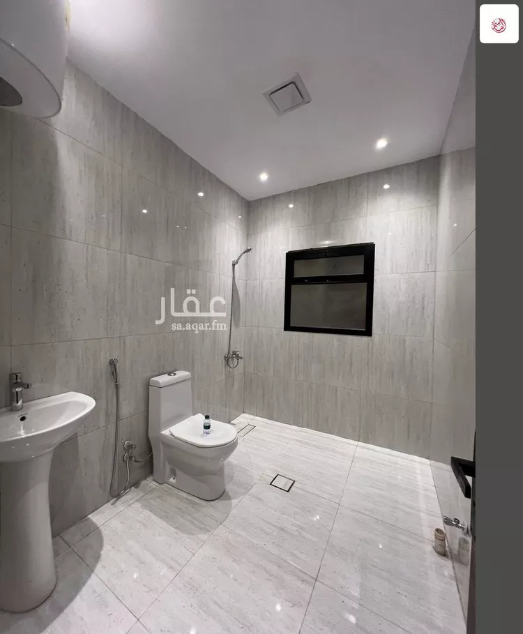 عمارة للإيجار في شارع الامام فيصل بن تركي بن عبدالله, حي أم سليم, مدينة الرياض, منطقة الرياض 22