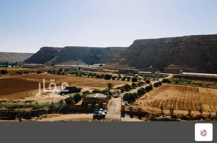 مزرعة للبيع في شارع خنيجر, حي عريض, مدينة الرياض, منطقة الرياض صورة 3